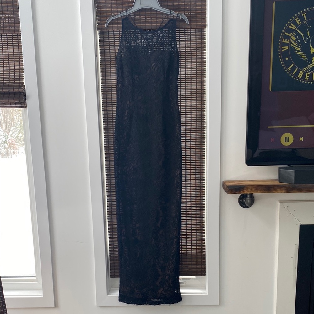Aidan Mattox Black Lace Prom Dress